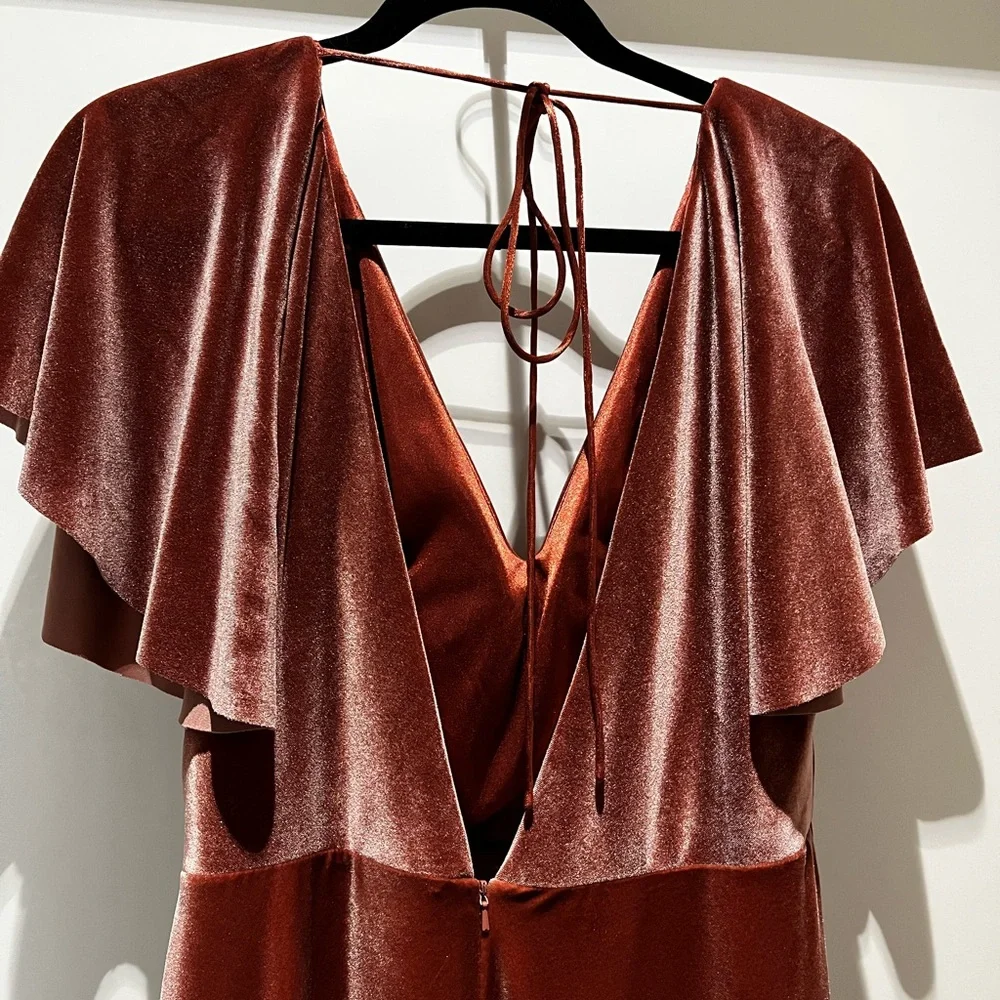 Jenny Yoo Ellis Flutter-Sleeve Open-Back Stretch Velvet Gown~ size 14 - Picture 9 of 12